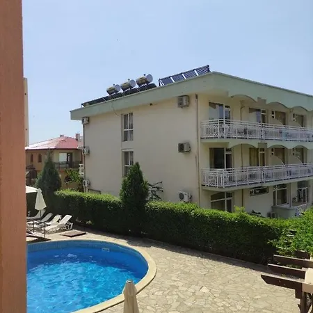 Relia Apartman * سفيتي فلاس